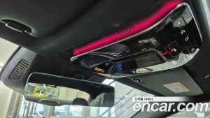Mercedes-Benz E-Class E350e 4MATIC 2025 года из Южной Кореи