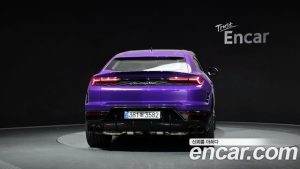 Lamborghini Urus 4.0 V8 SE 2025 года из Южной Кореи