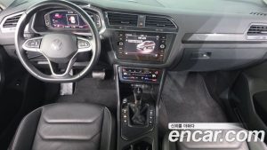Volkswagen Tiguan 2.0 TDI Premium 2022 года из Южной Кореи