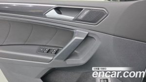 Volkswagen Tiguan 2.0 TDI Premium 2022 года из Южной Кореи