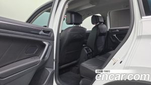 Volkswagen Tiguan 2.0 TDI Premium 2022 года из Южной Кореи