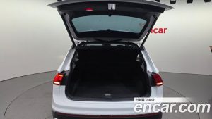Volkswagen Tiguan 2.0 TDI Premium 2022 года из Южной Кореи