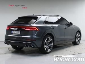 Audi Q8 55 TFSI 4WD Premium 2023 года из Южной Кореи
