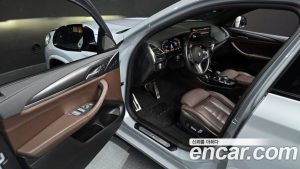 BMW X4 xDrive 20d M Sport PRO 2023 года из Южной Кореи