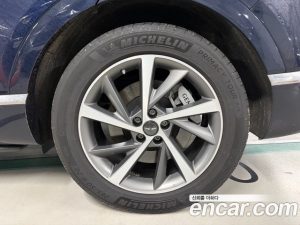 Genesis GV80 2.5T Бензин AWD 2025 года из Южной Кореи