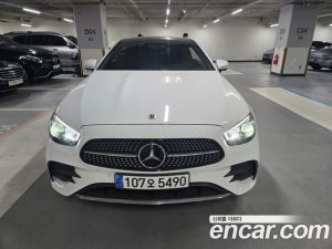 Mercedes-Benz E-Class E300d 4MATIC Coupe 2023 года из Южной Кореи