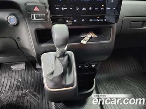 Hyundai Staria 4WD Tourer 9-Seater 2025 года из Южной Кореи