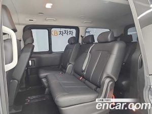 Hyundai Staria 4WD Tourer 9-Seater 2025 года из Южной Кореи