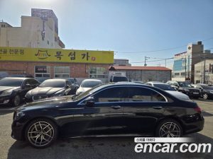 Mercedes-Benz E-Class E220d 4MATIC AMG Line 2023 года из Южной Кореи