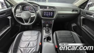 Volkswagen Tiguan 2.0 TSI Prestige 2022 года из Южной Кореи