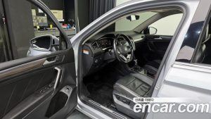 Volkswagen Tiguan 2.0 TSI Prestige 2022 года из Южной Кореи