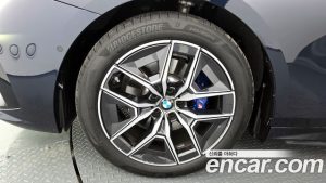 BMW 5-Series 520i M Sport 2025 года из Южной Кореи