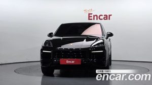 Porsche Cayenne 3.0 Coupe 2023 года из Южной Кореи