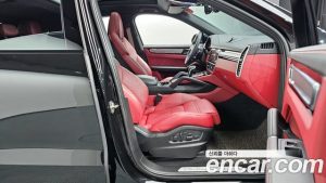 Porsche Cayenne 3.0 Coupe 2023 года из Южной Кореи