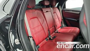 Porsche Cayenne 3.0 Coupe 2023 года из Южной Кореи
