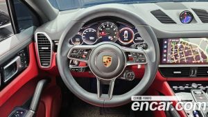 Porsche Cayenne 3.0 Coupe 2023 года из Южной Кореи