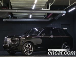 Rolls-Royce Cullinan 6.7 V12 Black Badge 2025 года из Южной Кореи