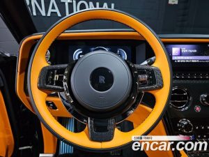 Rolls-Royce Cullinan 6.7 V12 Black Badge 2025 года из Южной Кореи