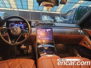Mercedes-Benz S-Class Maybach S680 4MATIC 2023 года из Южной Кореи