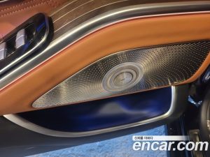 Mercedes-Benz S-Class Maybach S680 4MATIC 2023 года из Южной Кореи