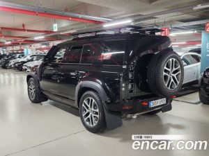 Land Rover Defender 110 P400 X 2025 года из Южной Кореи