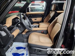 Land Rover Defender 110 P400 X 2025 года из Южной Кореи