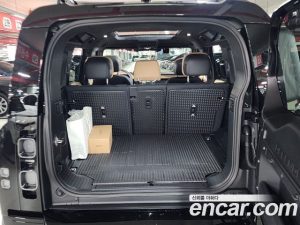 Land Rover Defender 110 P400 X 2025 года из Южной Кореи