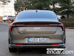 Kia K8 2.5 Бензин 2WD 2025 года из Южной Кореи
