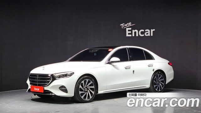 Mercedes-Benz E-Class E300 4MATIC Exclusive 2025 года из Кореи
