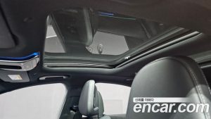 Mercedes-Benz E-Class E300 4MATIC Exclusive 2025 года из Южной Кореи