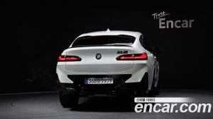 BMW X4M 3.0 Competition 2024 года из Южной Кореи