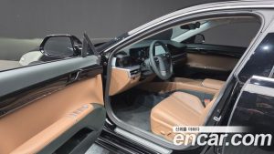 Hyundai Grandeur 2.5 Бензин 2WD 2024 года из Южной Кореи