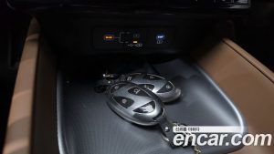 Hyundai Grandeur 2.5 Бензин 2WD 2024 года из Южной Кореи