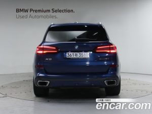 BMW X5 xDrive 30d M Sport 2023 года из Южной Кореи
