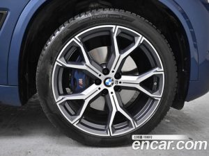 BMW X5 xDrive 30d M Sport 2023 года из Южной Кореи