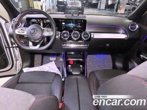 Mercedes-Benz GLB-Class GLB250 4MATIC 2023 года из Южной Кореи