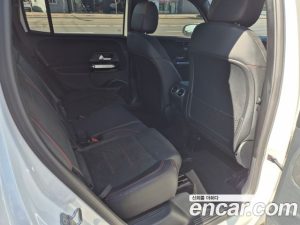 Mercedes-Benz GLB-Class GLB250 4MATIC 2023 года из Южной Кореи