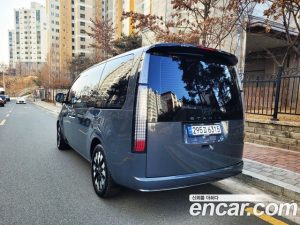 Hyundai Staria Lounge 9-Seater 2025 года из Южной Кореи
