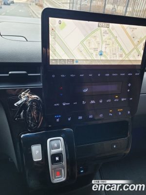 Hyundai Staria Lounge 9-Seater 2025 года из Южной Кореи