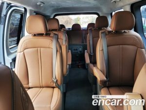 Hyundai Staria Lounge 9-Seater 2025 года из Южной Кореи