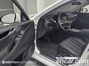 Genesis G80 Бензин 2.5 Turbo AWD 2024 года из Южной Кореи