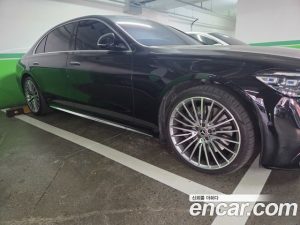 Mercedes-Benz S-Class S500L 4MATIC 2023 года из Южной Кореи