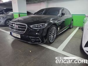 Mercedes-Benz S-Class S500L 4MATIC 2023 года из Южной Кореи