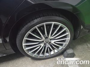 Mercedes-Benz S-Class S500L 4MATIC 2023 года из Южной Кореи