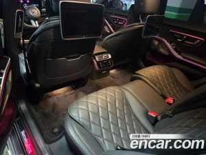 Mercedes-Benz S-Class S500L 4MATIC 2023 года из Южной Кореи
