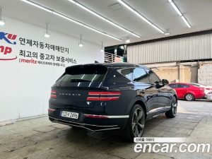 Genesis GV80 2.5T Бензин 2WD 2024 года из Южной Кореи