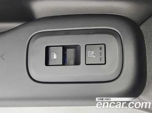 Hyundai Santafe Бензин 2.5T 2WD 2024 года из Южной Кореи