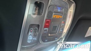 Genesis GV70 2.5T Бензин AWD 2024 года из Южной Кореи