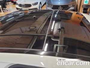 Mercedes-Benz C-Class C200 AMG Line 2025 года из Южной Кореи