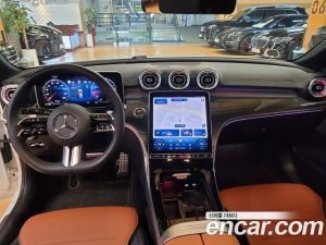 Mercedes-Benz C-Class C200 AMG Line 2025 года из Южной Кореи